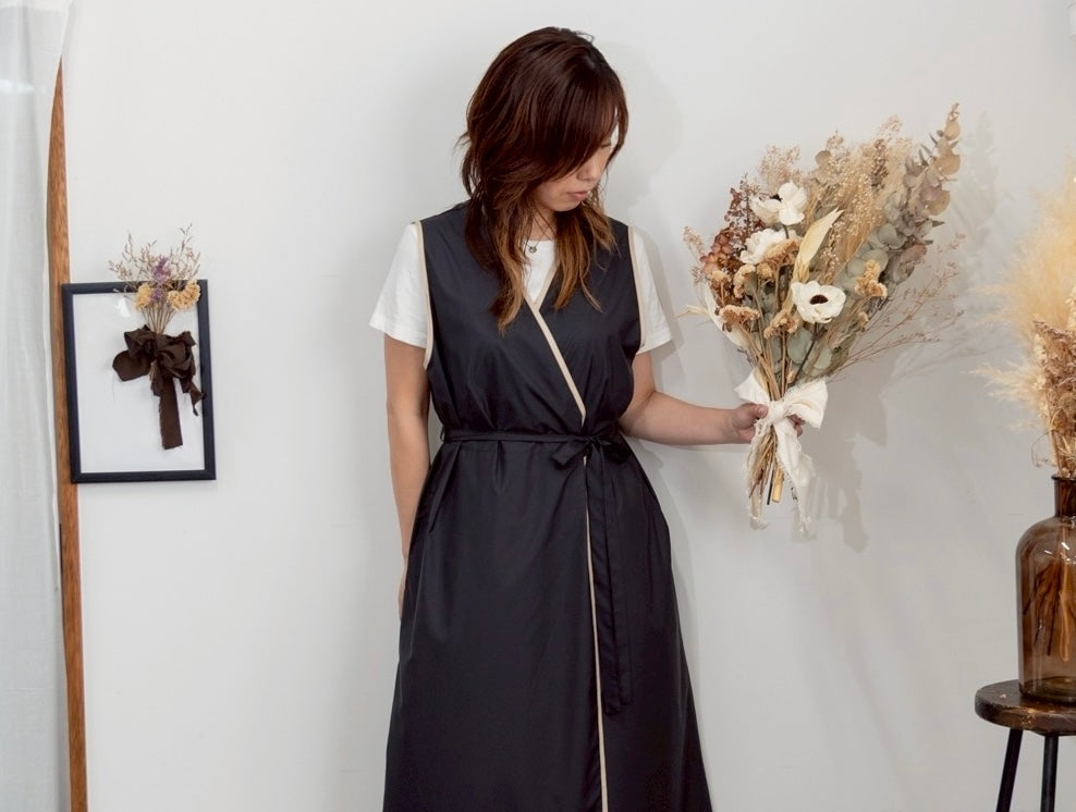 レイヤーエプロンドレス black