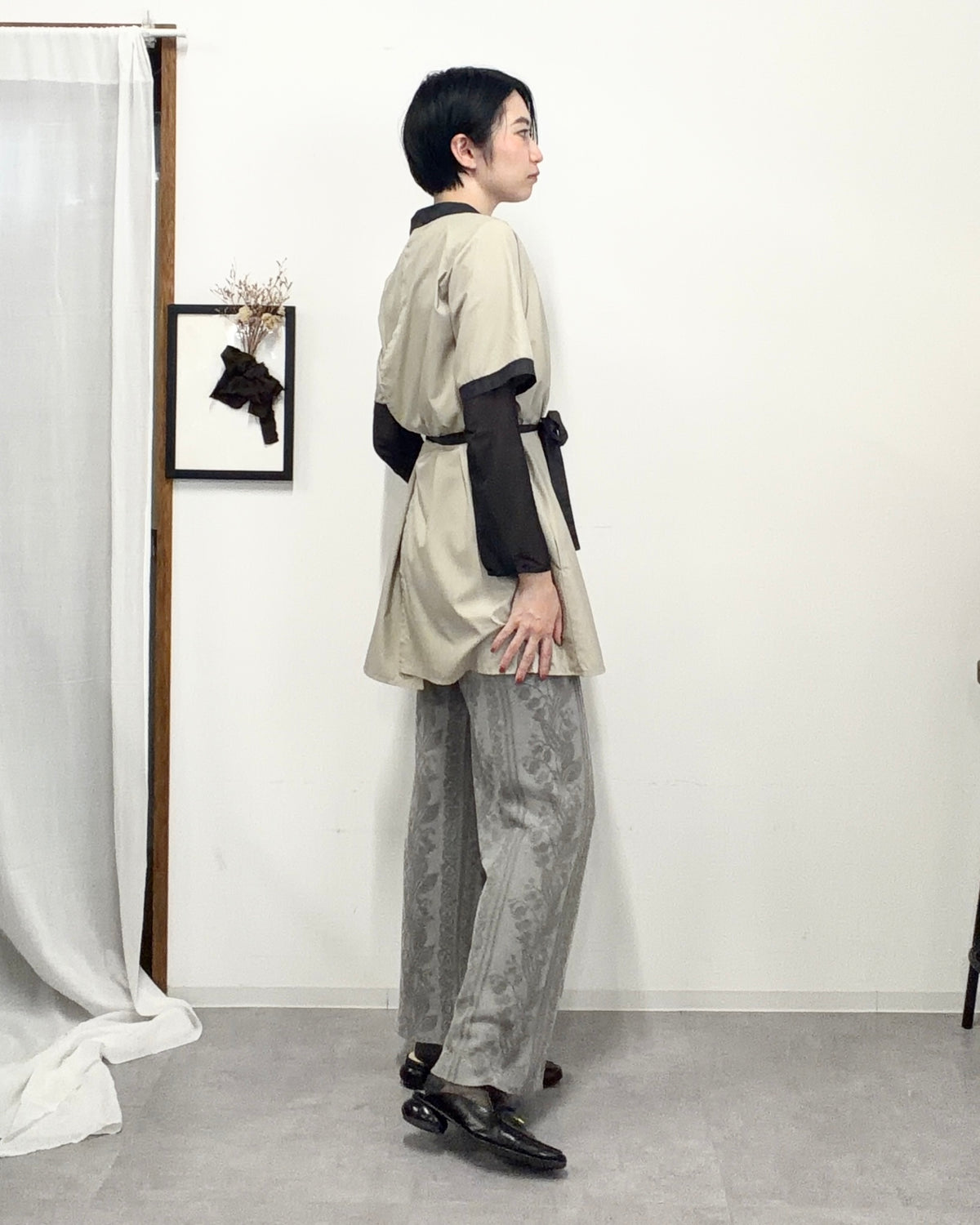 チュニックエプロンドレス greige