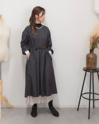 ロングスリーブエプロンドレス black