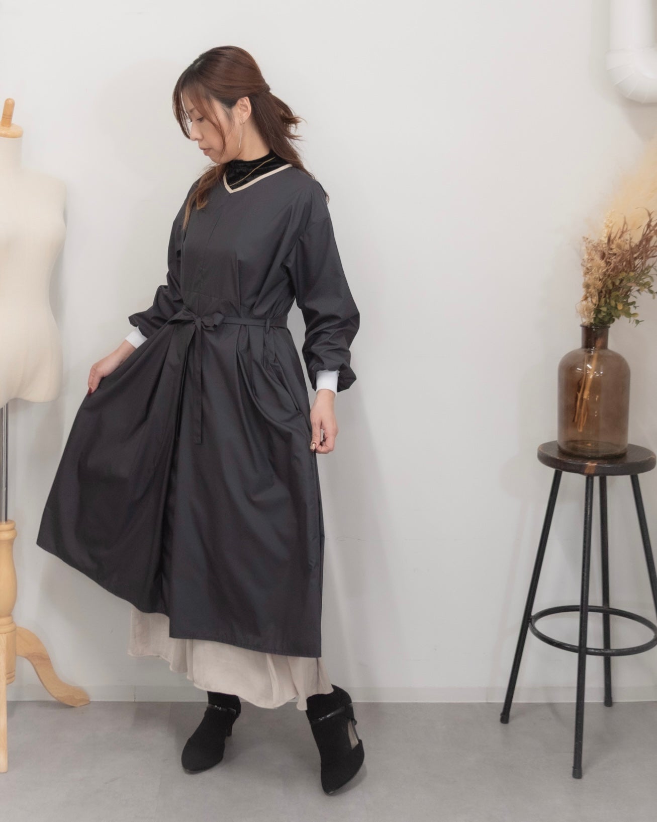 ロングスリーブエプロンドレス black