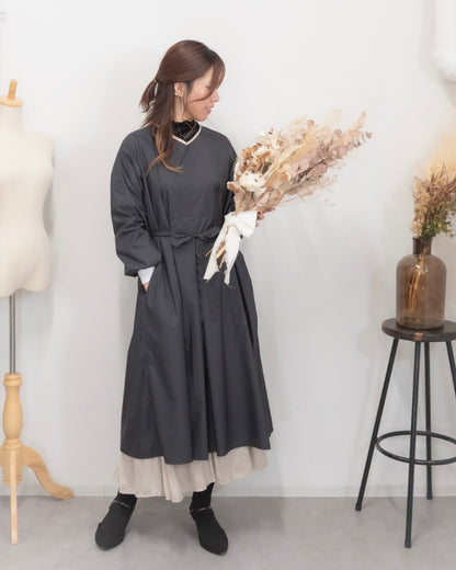 ロングスリーブエプロンドレス black