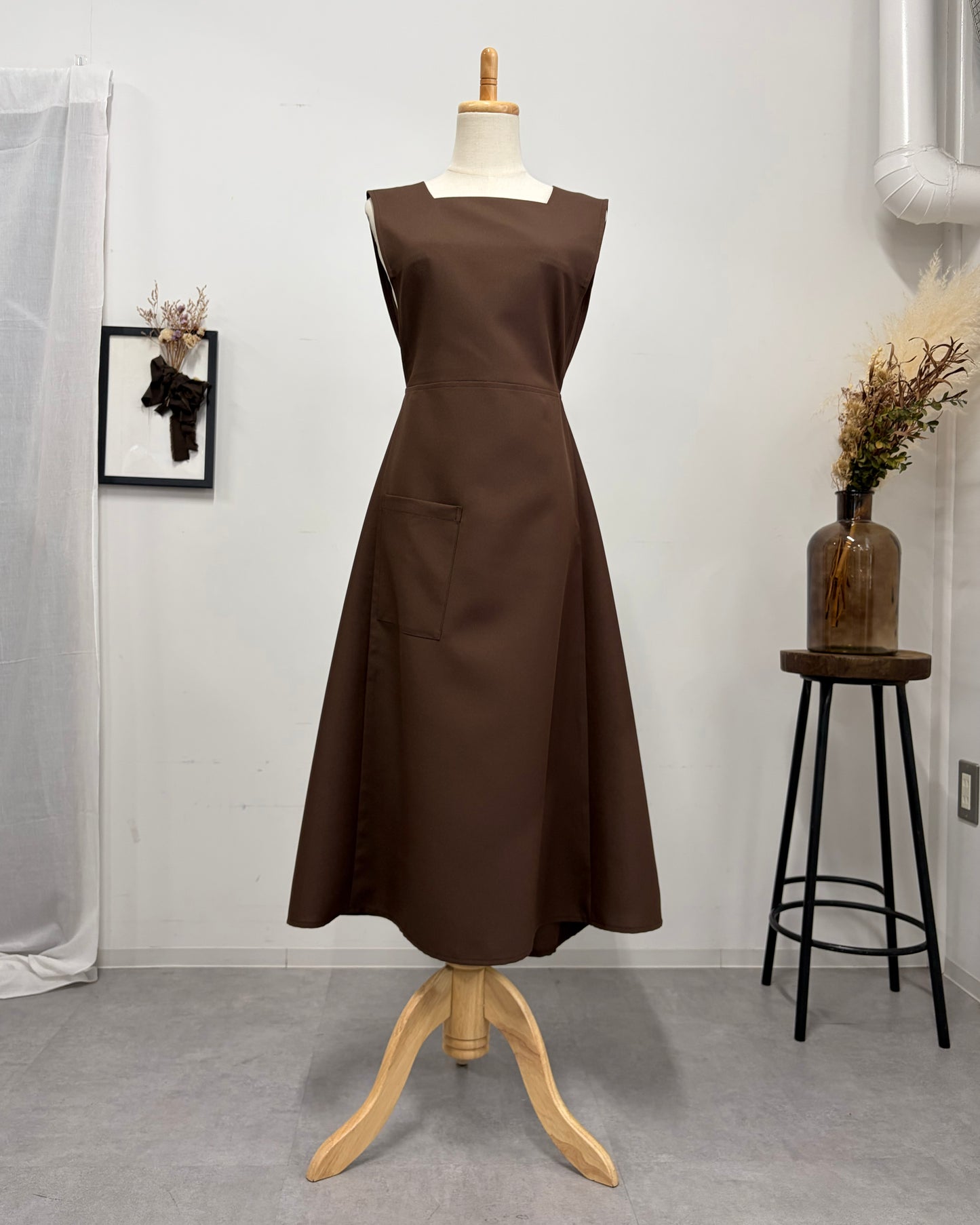 オーラエプロンドレス dark brown