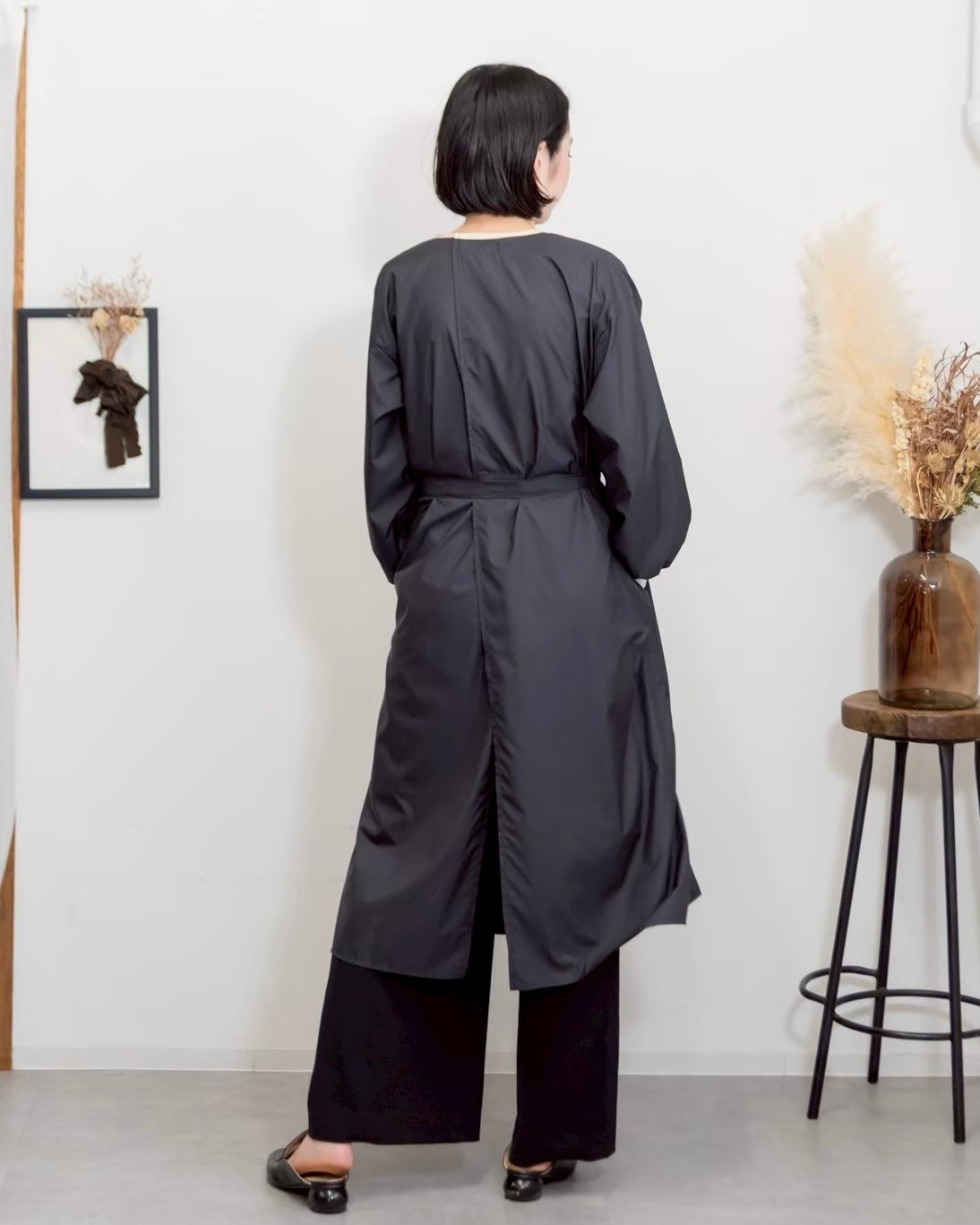 ロングスリーブエプロンドレス black