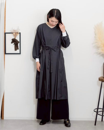 ロングスリーブエプロンドレス black