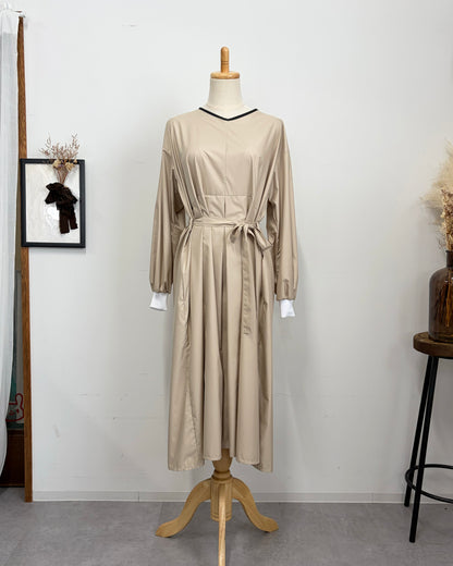 ロングスリーブエプロンドレス beige