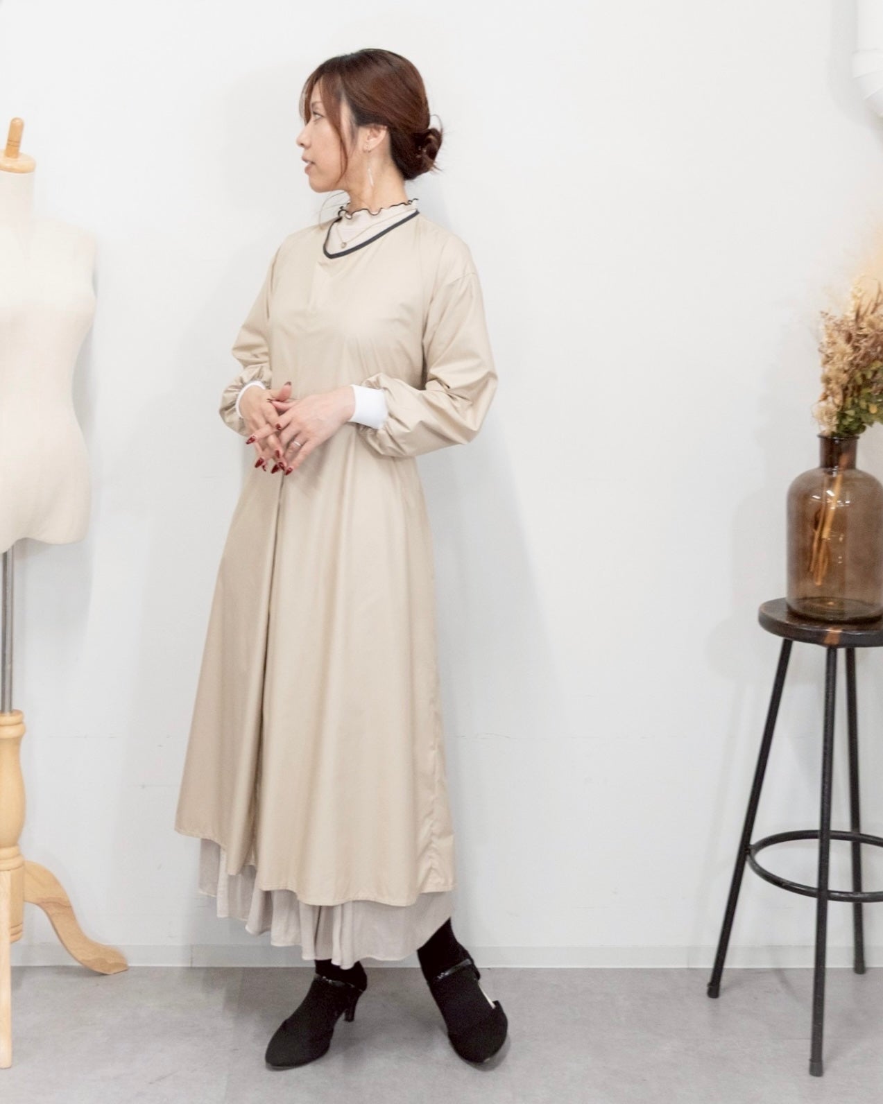 ロングスリーブエプロンドレス beige