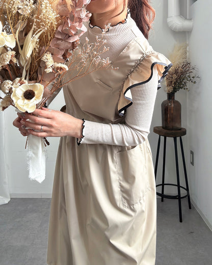 フリルエプロンドレス beige