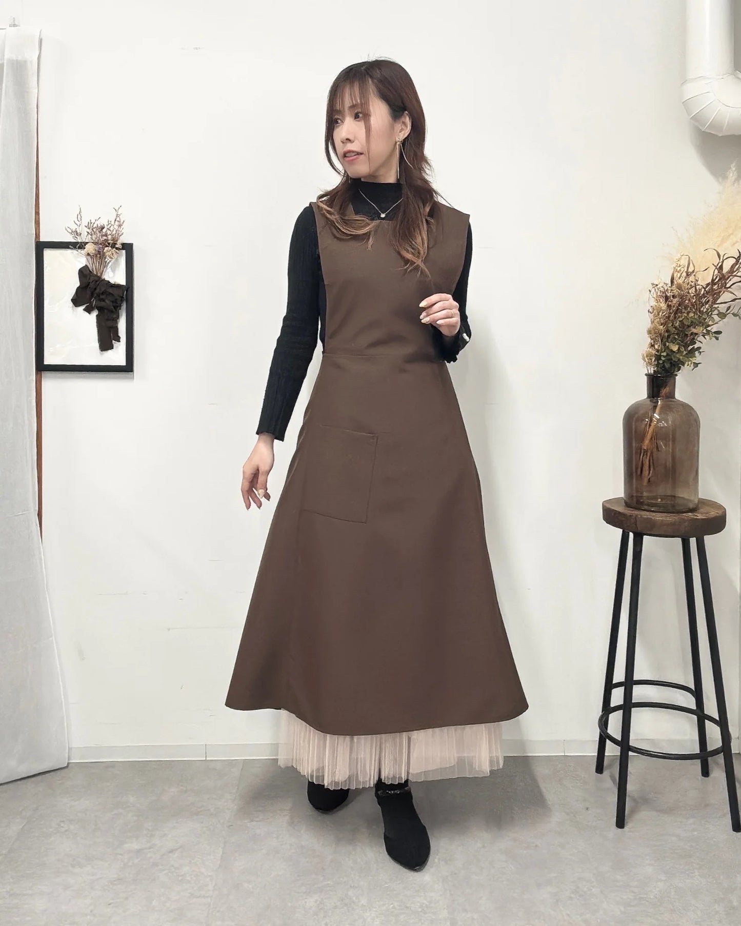 【予約】オーラエプロンドレス black