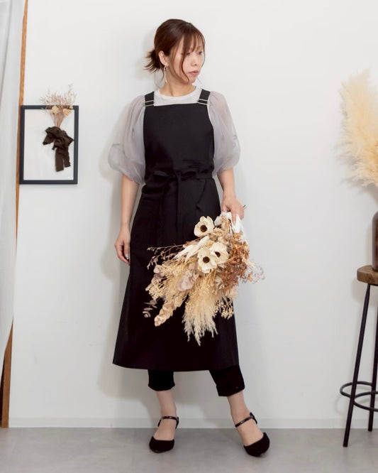 【予約】アジャストエプロンドレス black