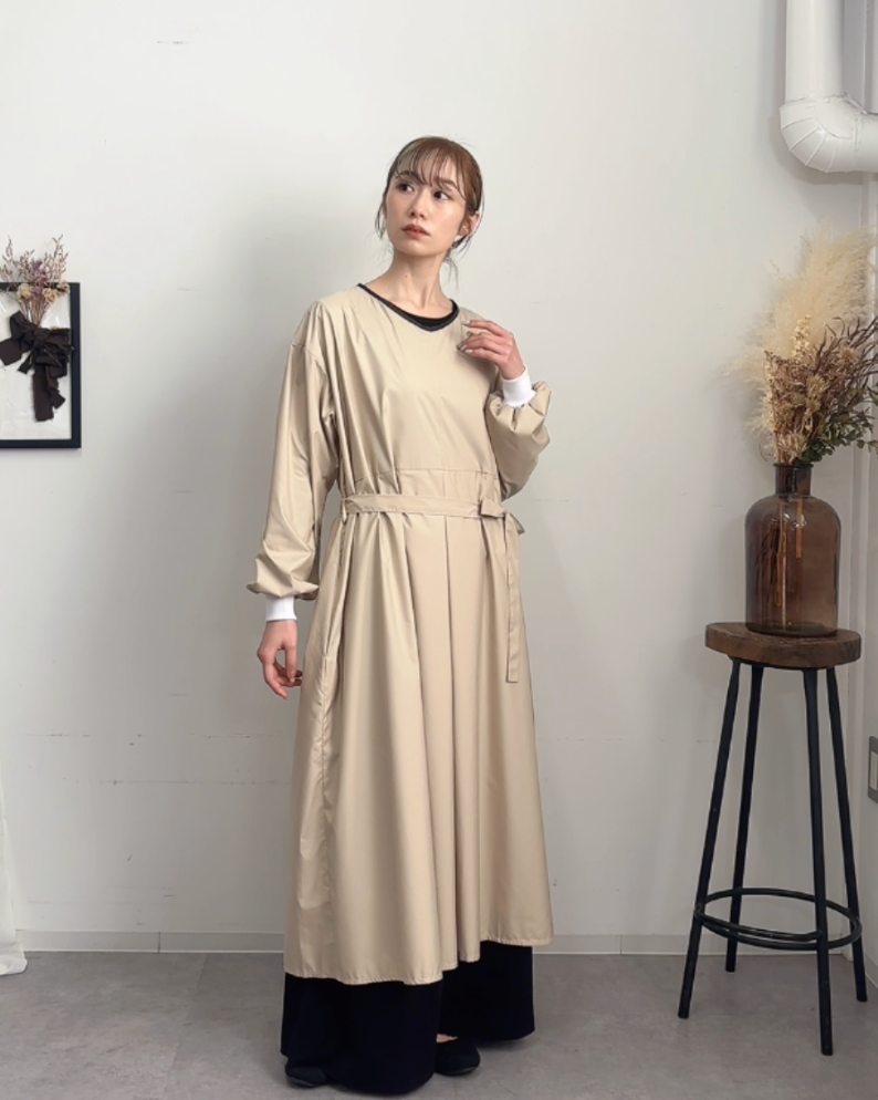 ロングスリーブエプロンドレス beige